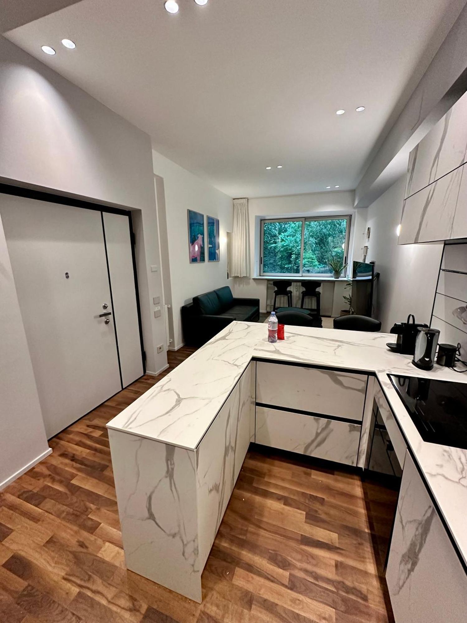 Апартаменты Casa Broletto - Centro Citta Милан Экстерьер фото